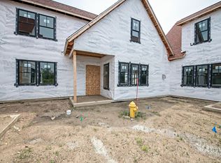 986 Whitwam Dr, Saint Joseph, MI 49085