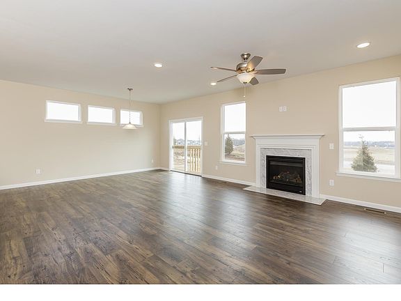 Great Room and Cafe/Dining Room