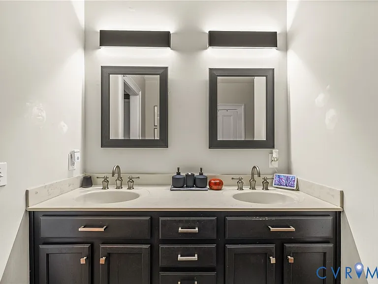 416 W Washington St — Photo 19