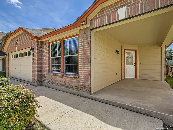 3rd image of 8014 FERNDALE OAKS
