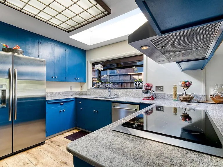10 Capri Ct — Photo 10