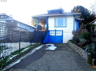 273 N 12th St, Coos Bay, OR 97420