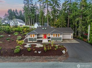 1480 E Manzanita Dr, Union, WA 98592