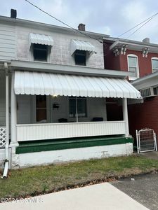 635 Center St, Coal Township, PA, 17866