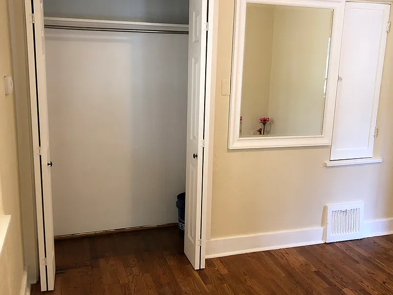 2826 W Platte Ave #4 — Photo 8