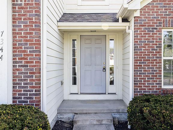 4th image of 7344 Clover Park Way