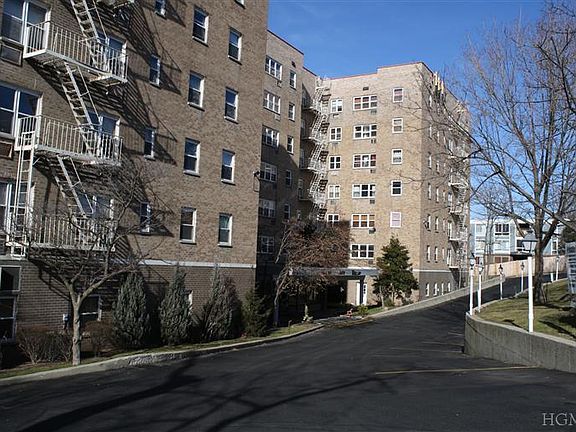 2nd image of 377 N Broadway APT 217