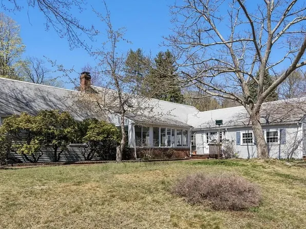 5 Summer St, Weston, MA 02493