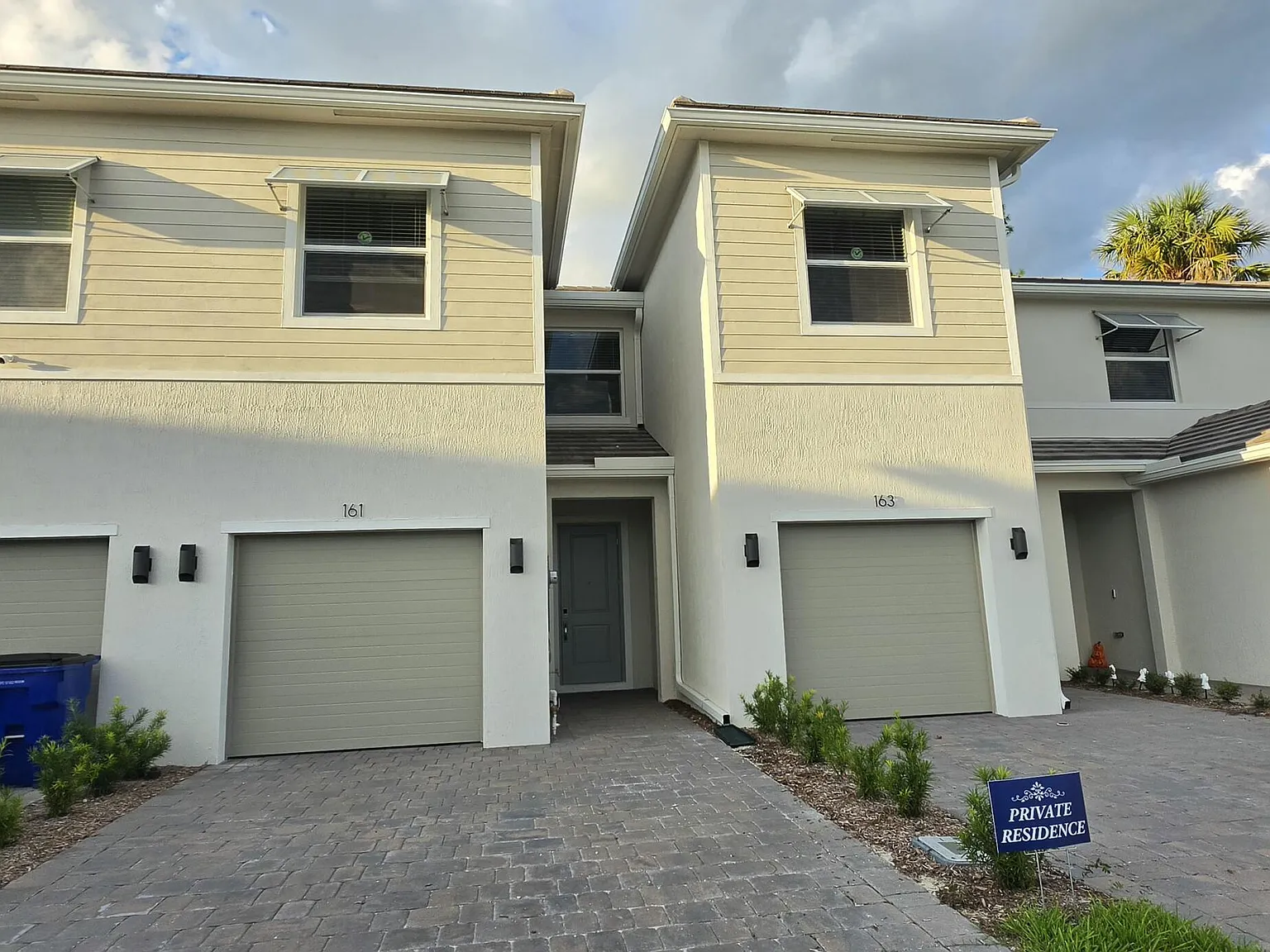 3 bed, 2.5 bath, 1532 sqft, $3,400 — Photo 1