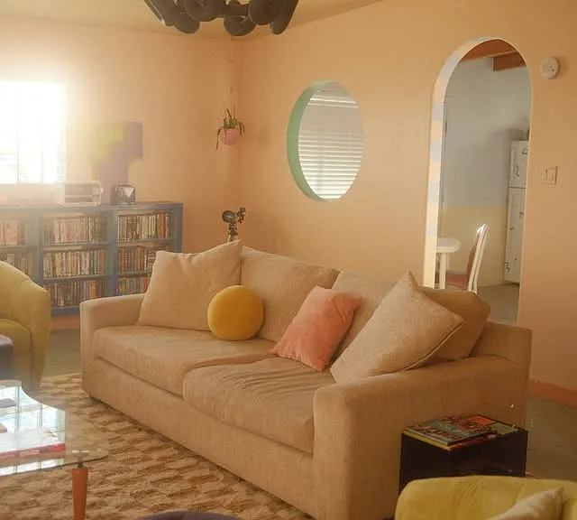 5555 N Howard Dr — Photo 2