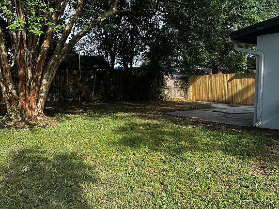 2nd image of 10757 S Hawaii Dr