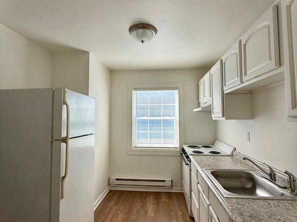 82 Fremont St #64647C043
