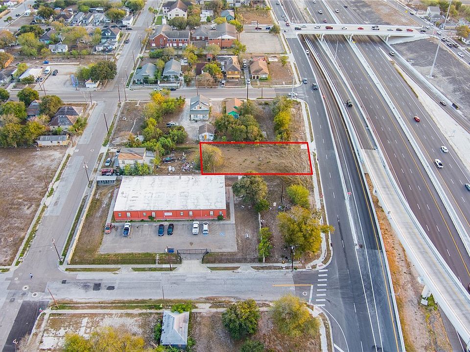 2nd image of 506 N Brownlee Blvd