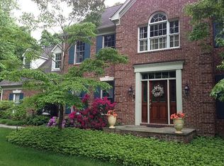 5853 University Ct, Warrenton, VA 20187