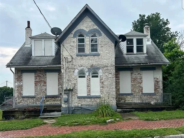 427 E 4th St, Alton, IL 62002