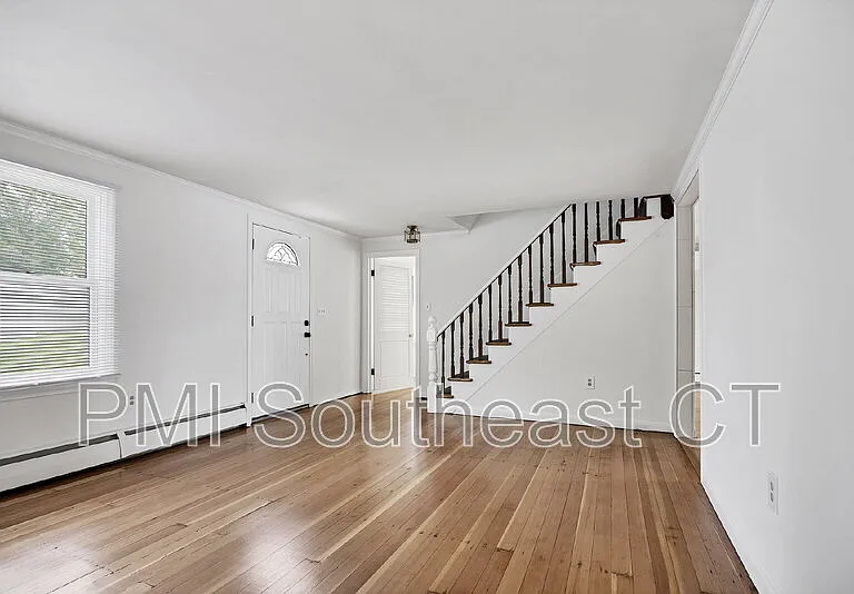 51 Lake Ave — Photo 3