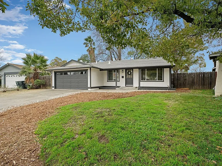 7728 Quinby Way — Photo 3