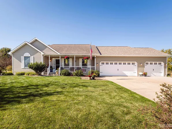 905 Ann Ct, Belleville, WI 53508