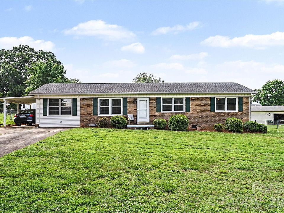 1st image of 5111 Hawthorne Ln