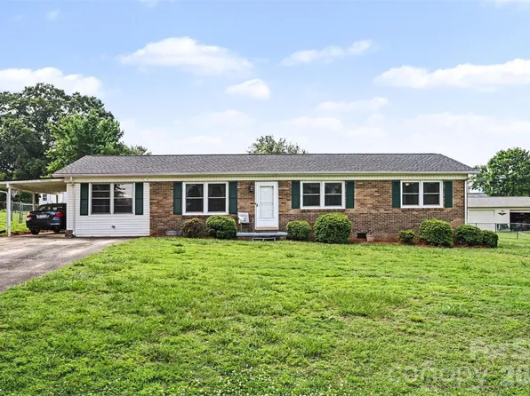 5111 Hawthorne Ln, Shelby, NC 28152