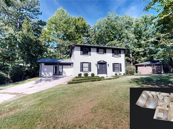 1711 E Kellogg Cir, Douglasville, GA 30134