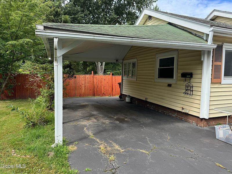 4th image of 22 Rugby Road