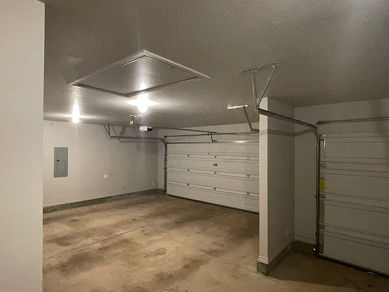18716 Austin Pl — Photo 23