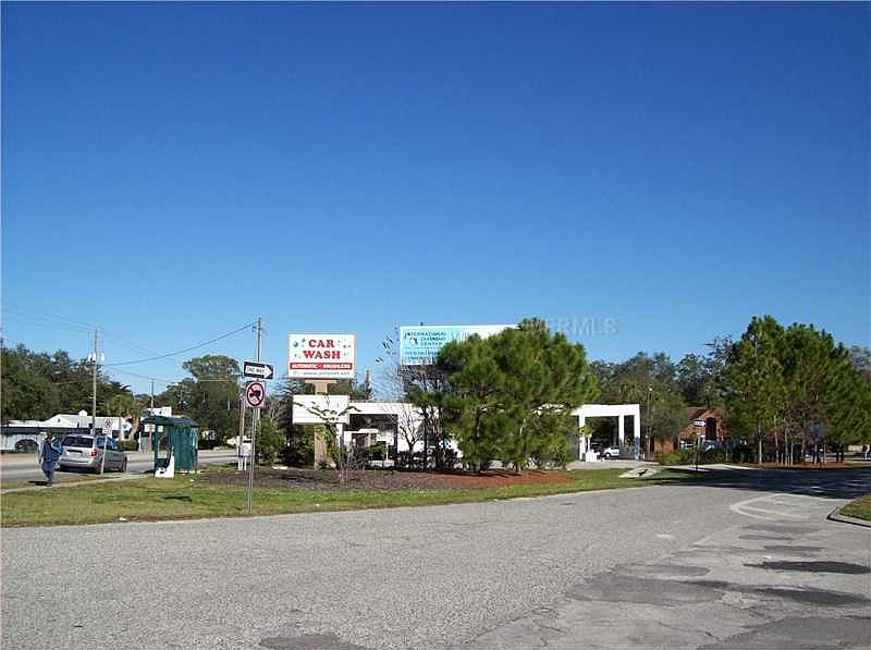 1st image of 4427 N Armenia Ave