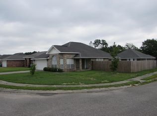 12023 Carnegie Ave, Gulfport, MS 39503