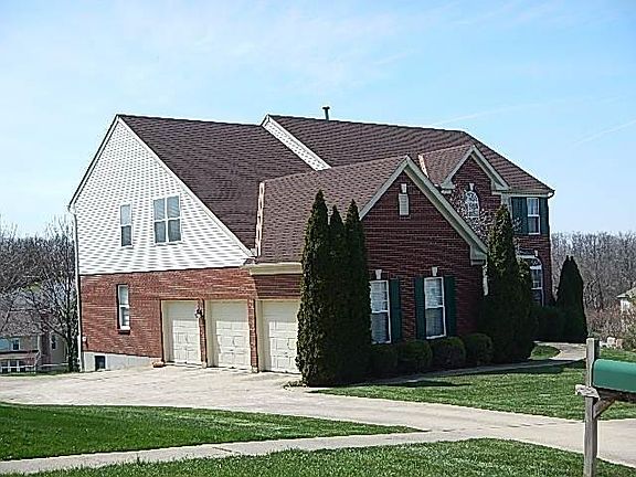 3rd image of 9528 Atchison Ct