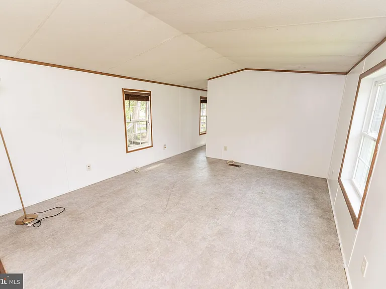 2350 Old Snow Hill Rd — Photo 16