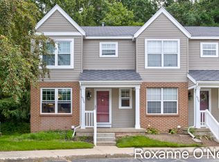 6706 Northland Dr NE, Rockford, MI 49341