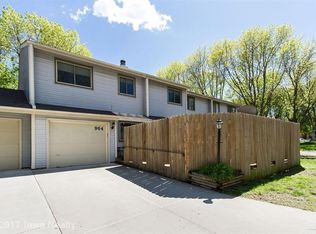 964 Sunburst Ln, Altoona, IA 50009