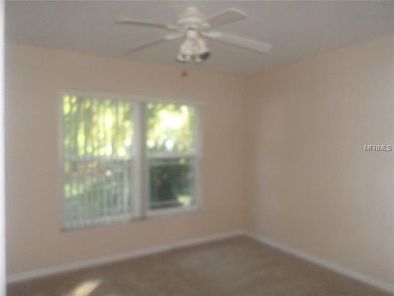 3rd image of 620 N Summit Ave
