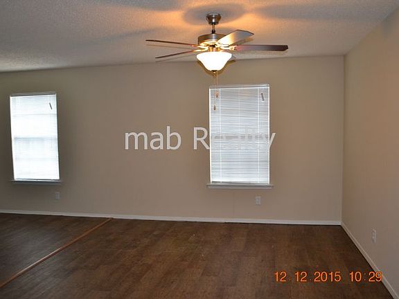 2nd image of 714 Truman St