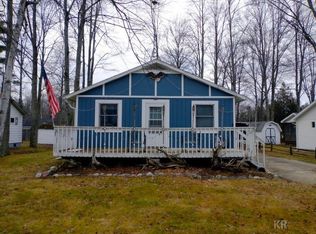 3844 Pine Rd, Beaverton, MI 48612