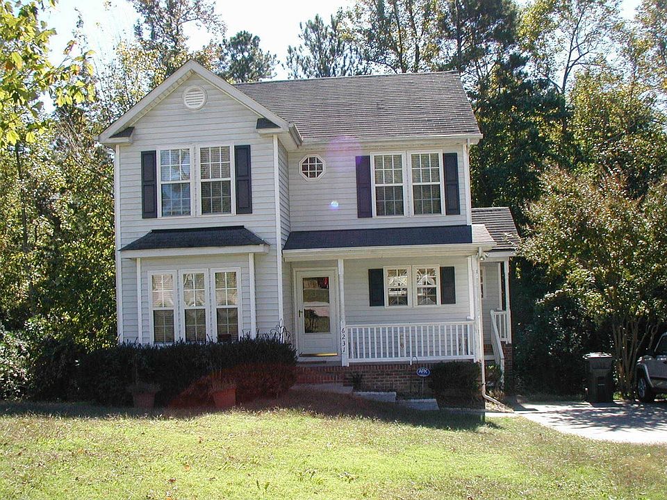 Home located on cul de sac 