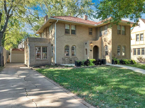 237 S Terrace Dr, Wichita, KS 67218
