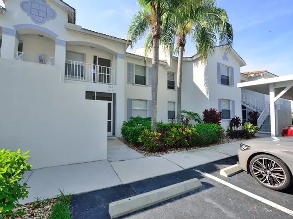 1042 Mainsail Dr Unit 823, Naples, FL 34114