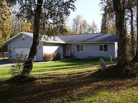 1st image of 4230 N Oakwood Dr