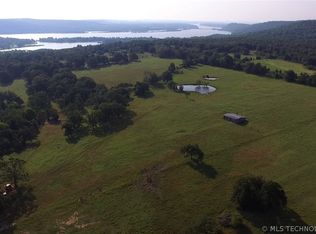 995 East St, Webbers Falls, OK 74470