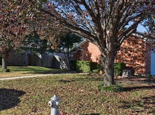 5900 Heatherglen Ter, Fort Worth, TX 76179