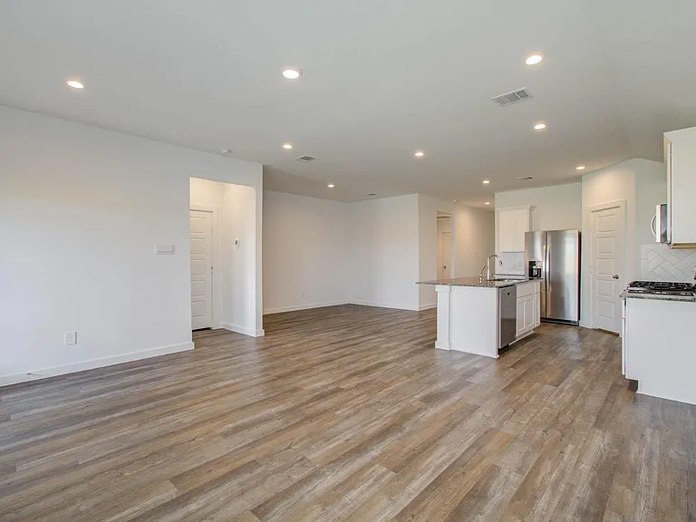 8922 Colicroot Dr — Photo 21