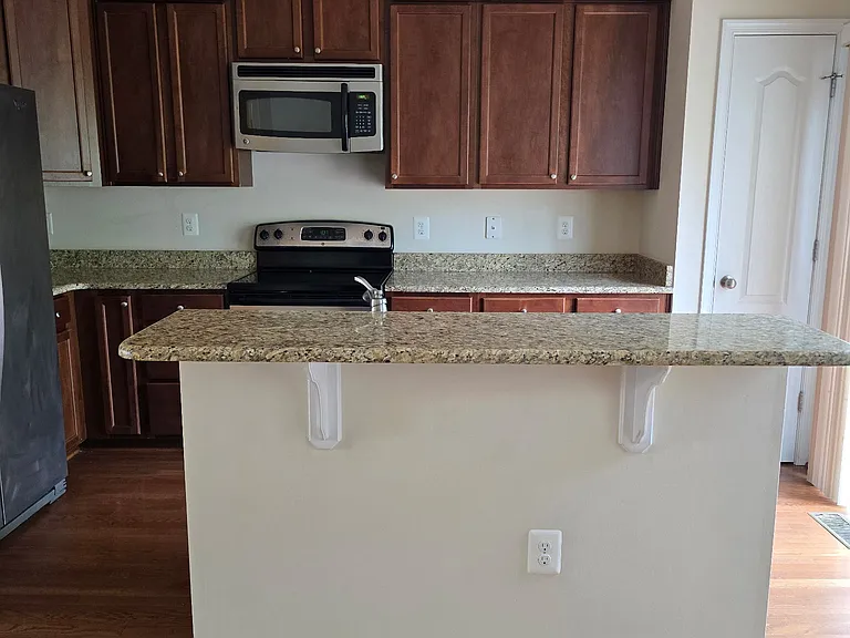 2891 Cameo Pl — Photo 3
