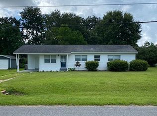 480 Deerfoot Ln, Cantonment, FL 32533