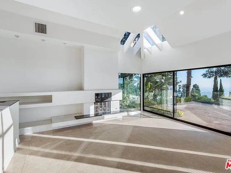 7940 Vulcan Dr — Photo 22