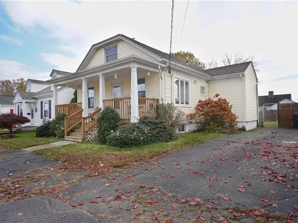 167 Balch St, Pawtucket, RI 02861