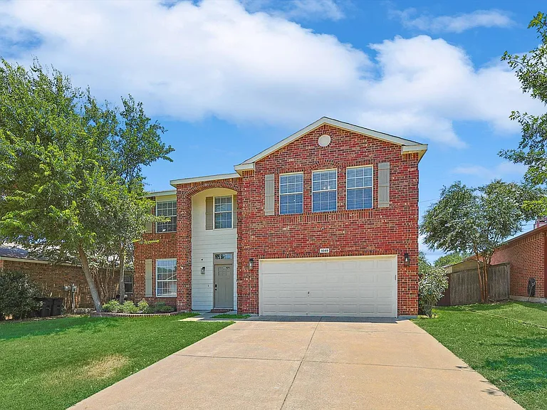 1049 Pullman Dr — Photo 49