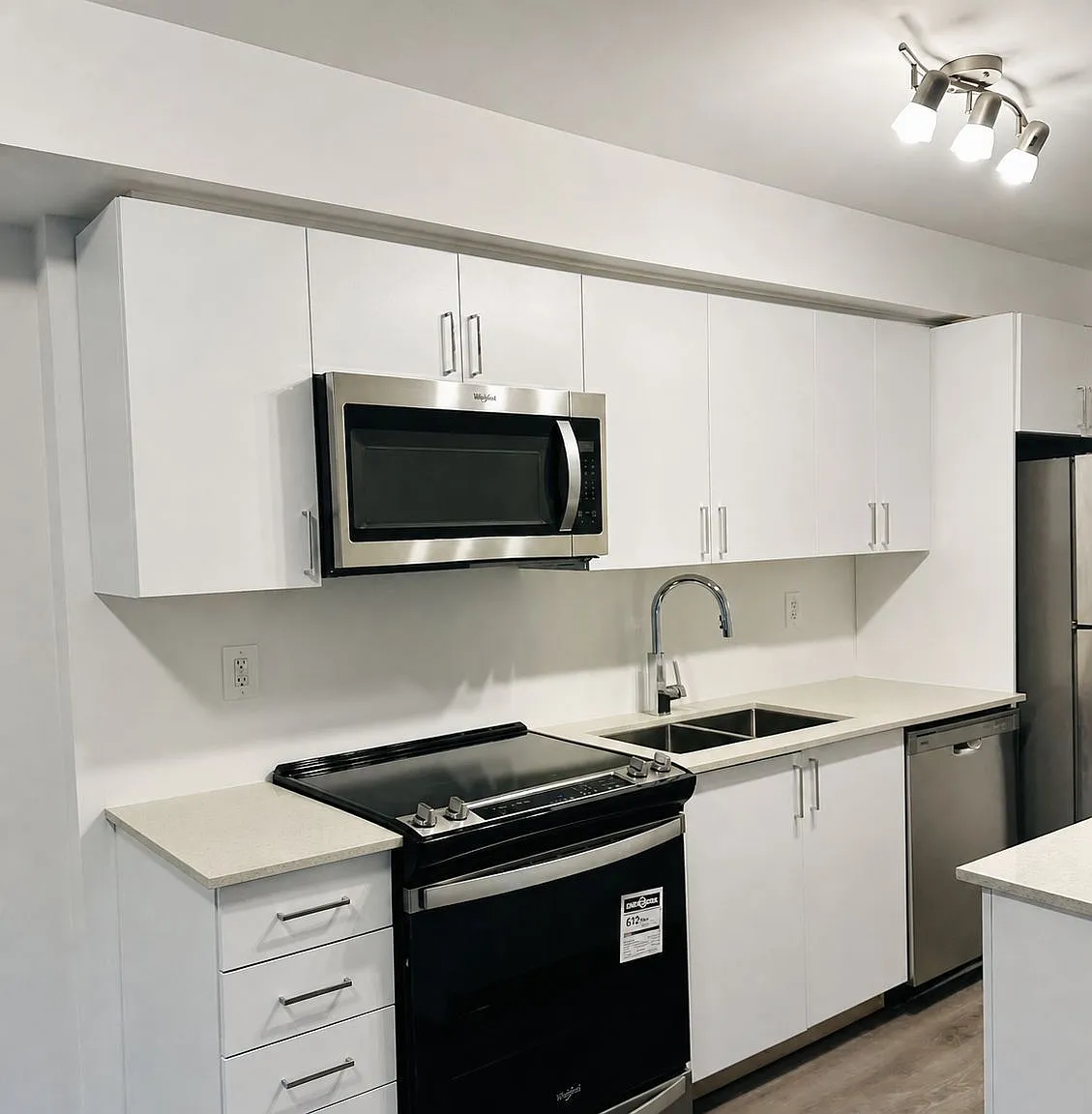 3 bed, $2,600 — Photo 4