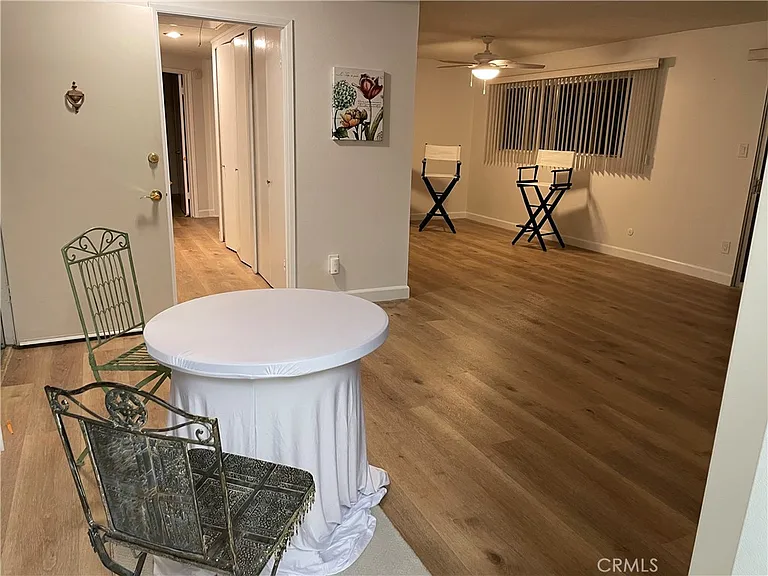 22925 Nadine Cir #B — Photo 4